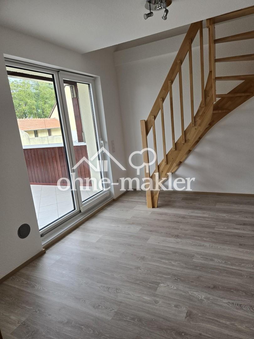 Balkontür/Aufgang 2. Stock
