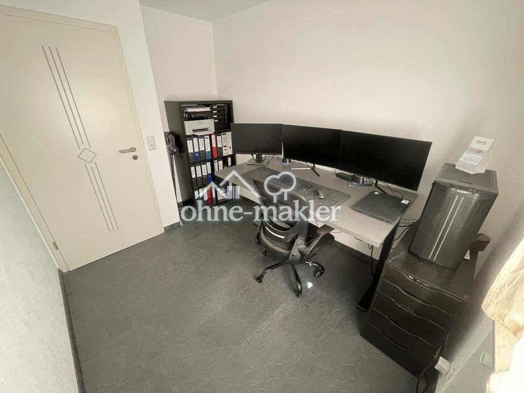 Büro / Kinderzimmer