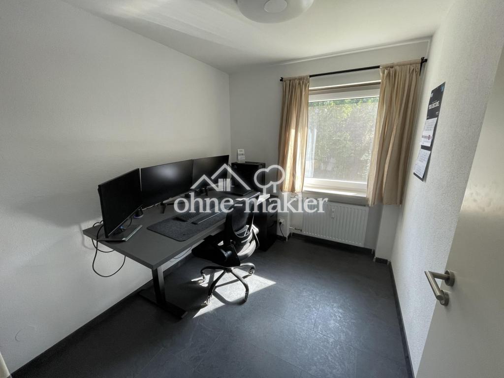 Büro / Kinderzimmer