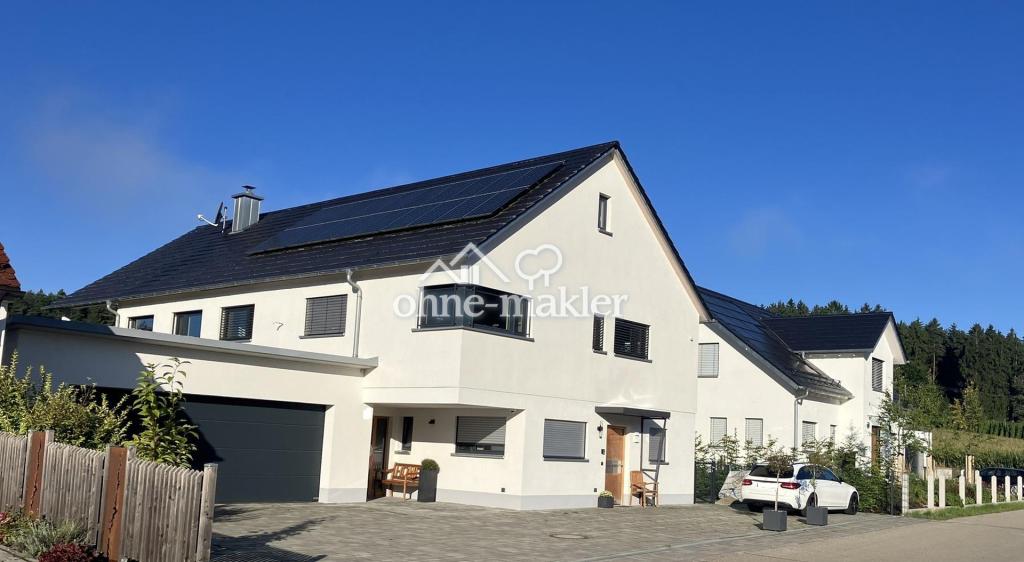 Haus vorne 2025