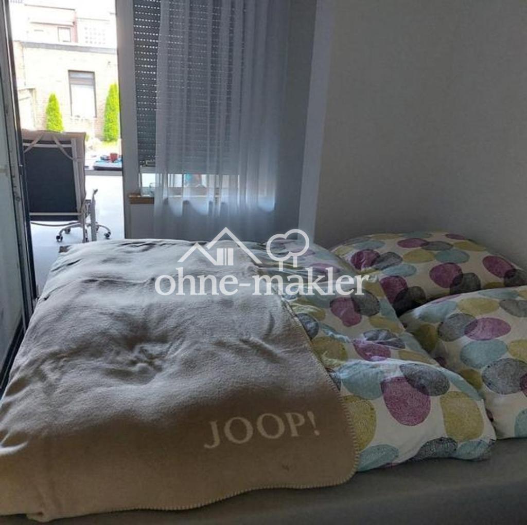 Schlafzimmer(Terrassenzugang)