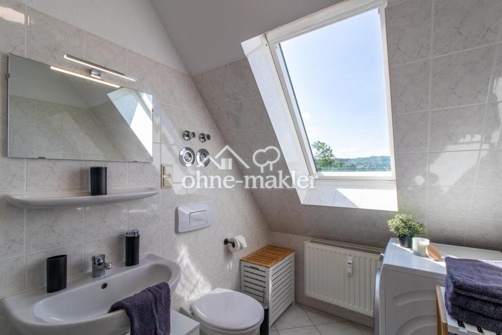 Wunderschöne kompl. neuwertig möblierte Wohnung mit Balkon - Photo 5