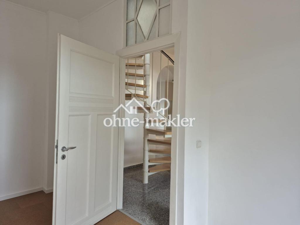 Blick Arbeitszimmer Flur