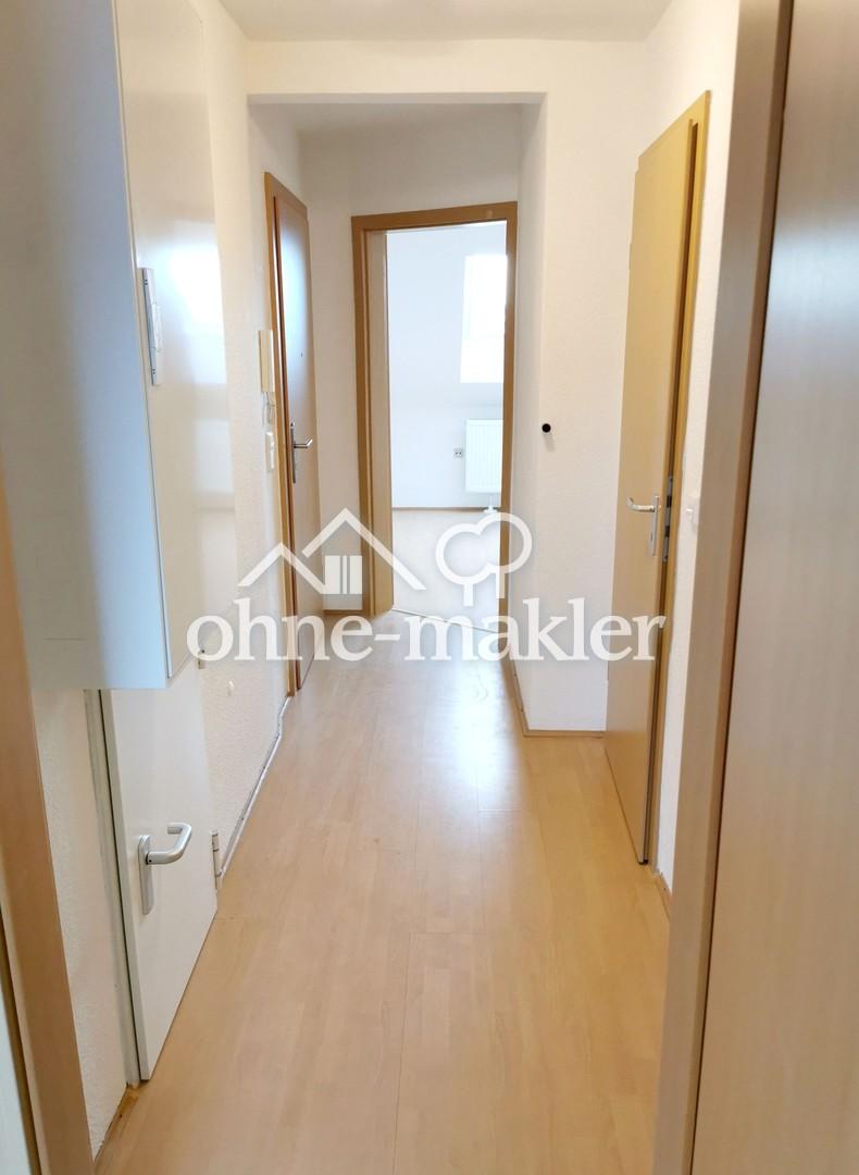 Flur -  Blick zum Schlafzimmer