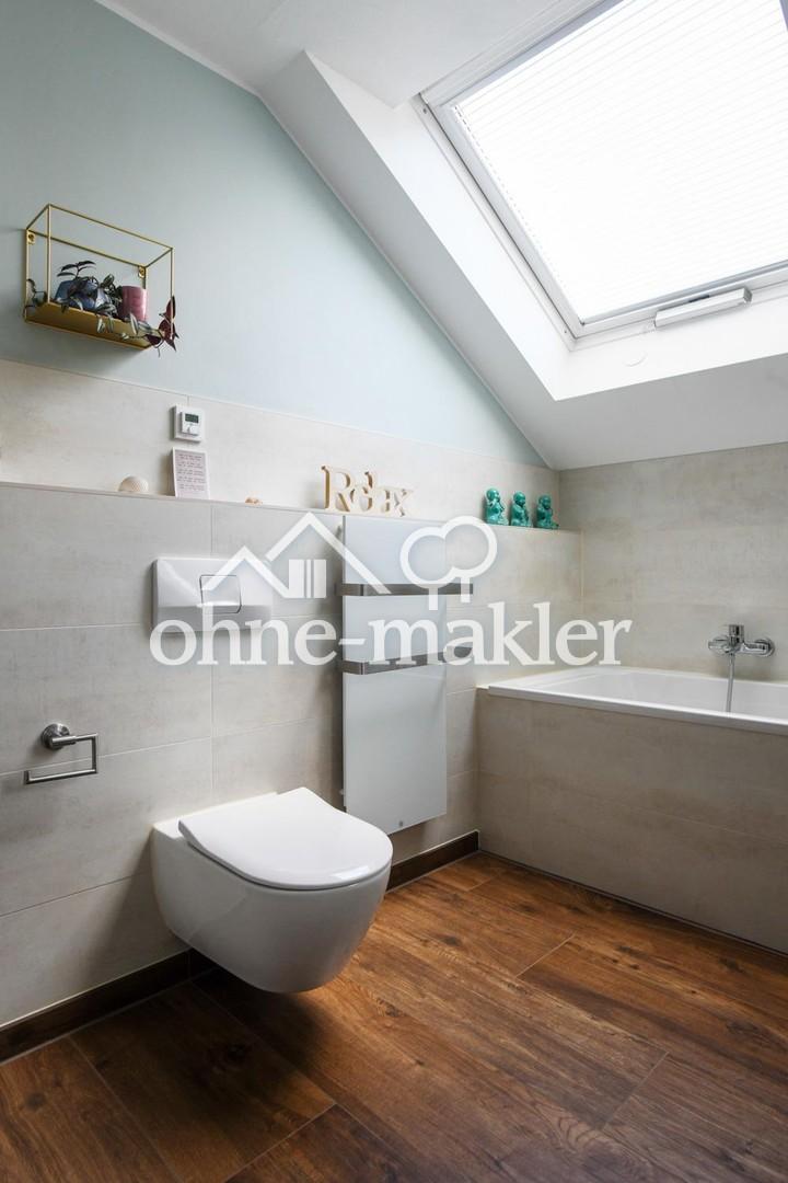 Bad unten Badewanne