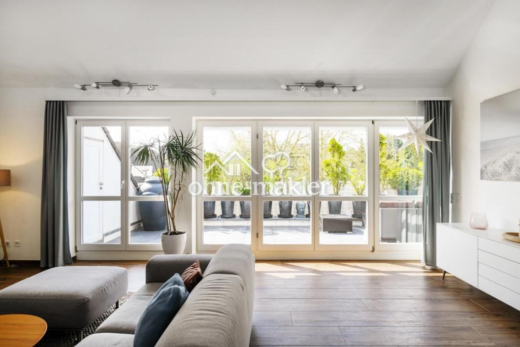 Wohnzimmer mit Terrasse