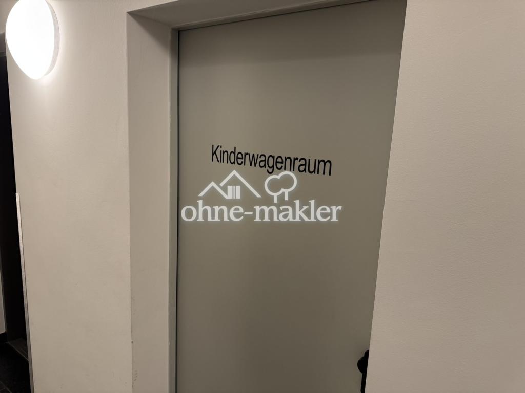 1756728649_100241839.jpg
