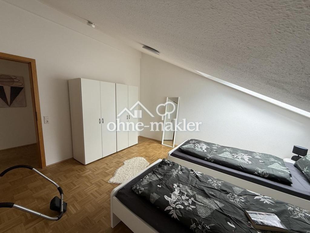 Schlafzimmer 02
