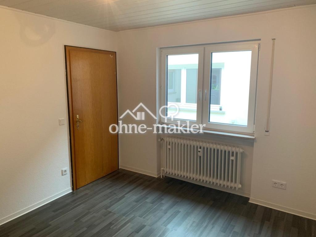 Schlafzimmer 1b