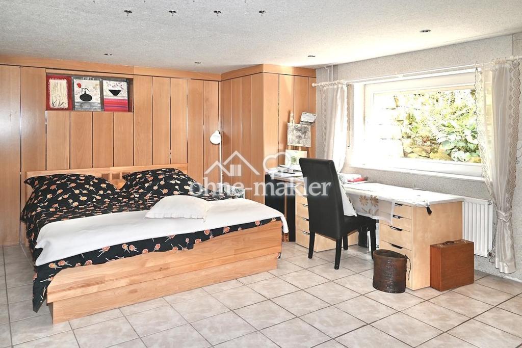 UG Schlafzimmer Wohnbereich