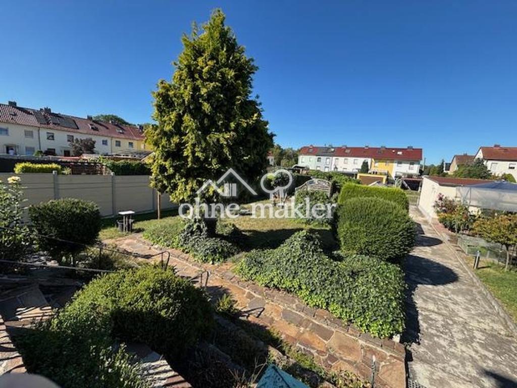 EG Terasse mit Gartenblick