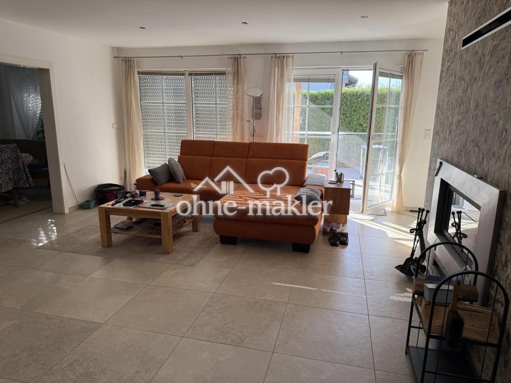 Wohnzimmer Blick zur Terrasse