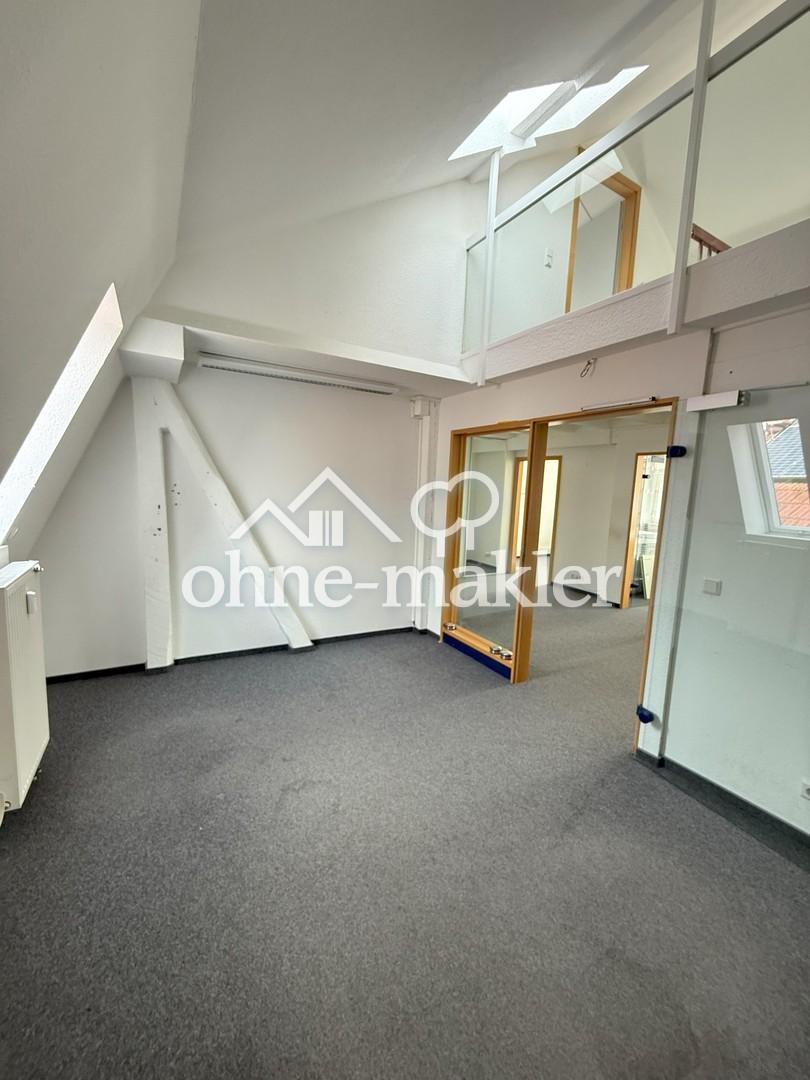 Büro 1