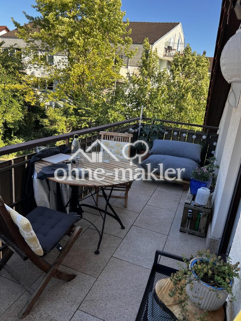 Balkon mit Markise