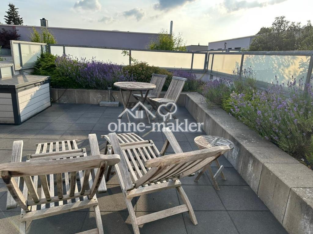 40m² Dachterrasse im 1.OG