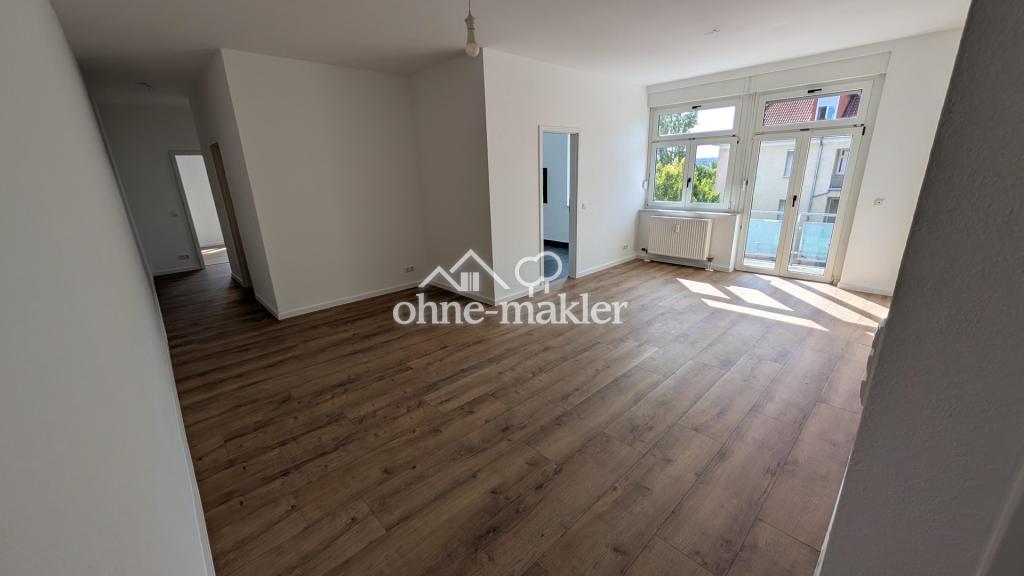 Wohnzimmer/Essbereich