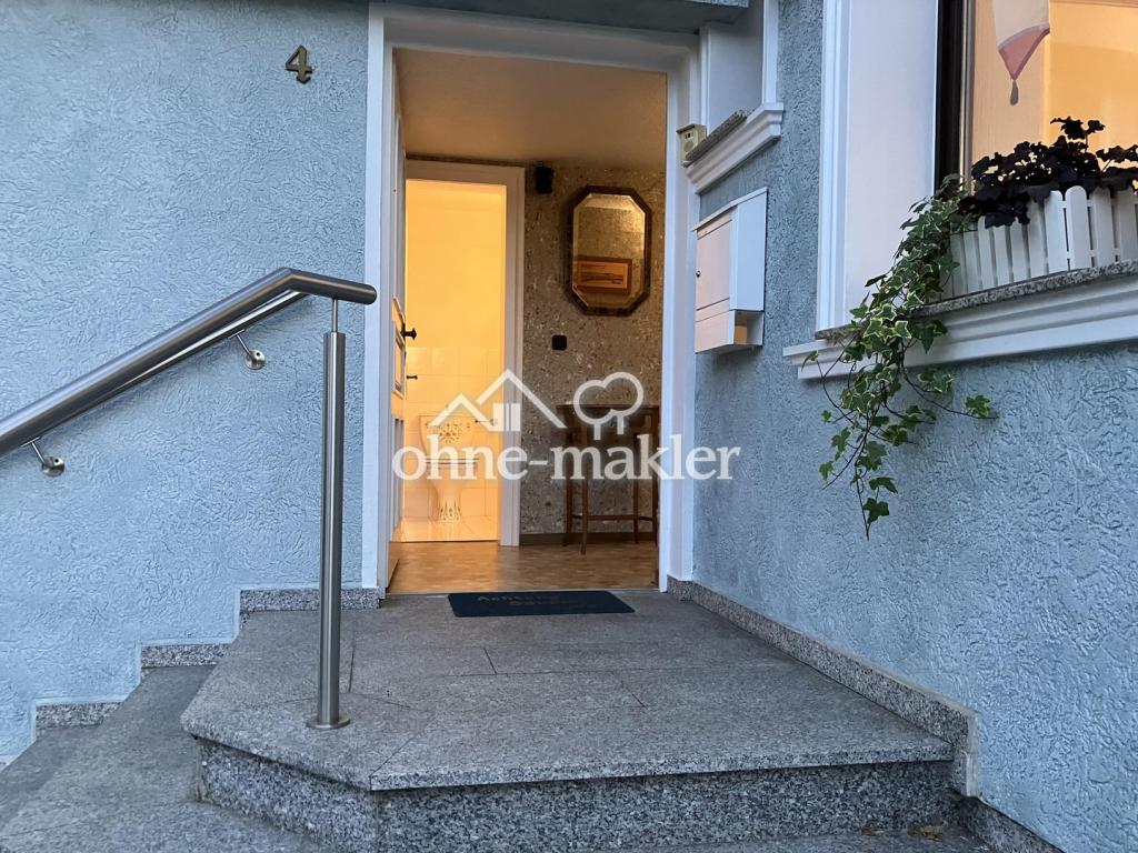 Eingang mit 1. Gäste WC