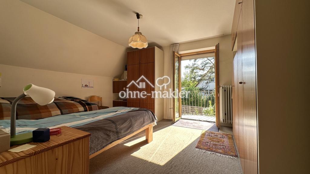 Schlafzimmer 1 im 1.OG
