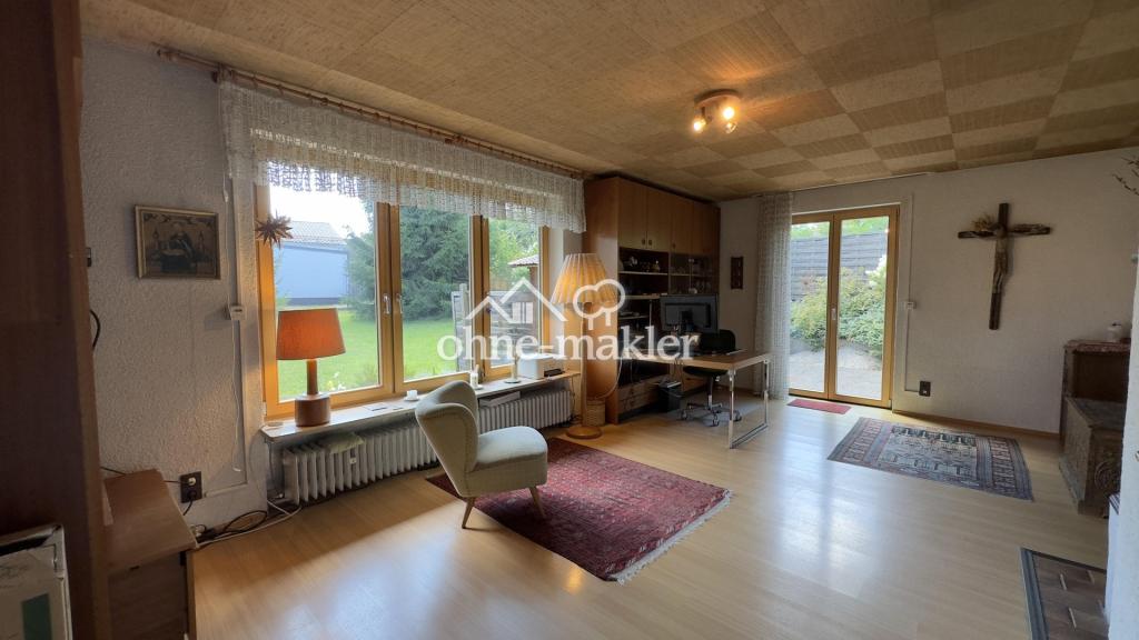 Wohnzimmer im EG 1