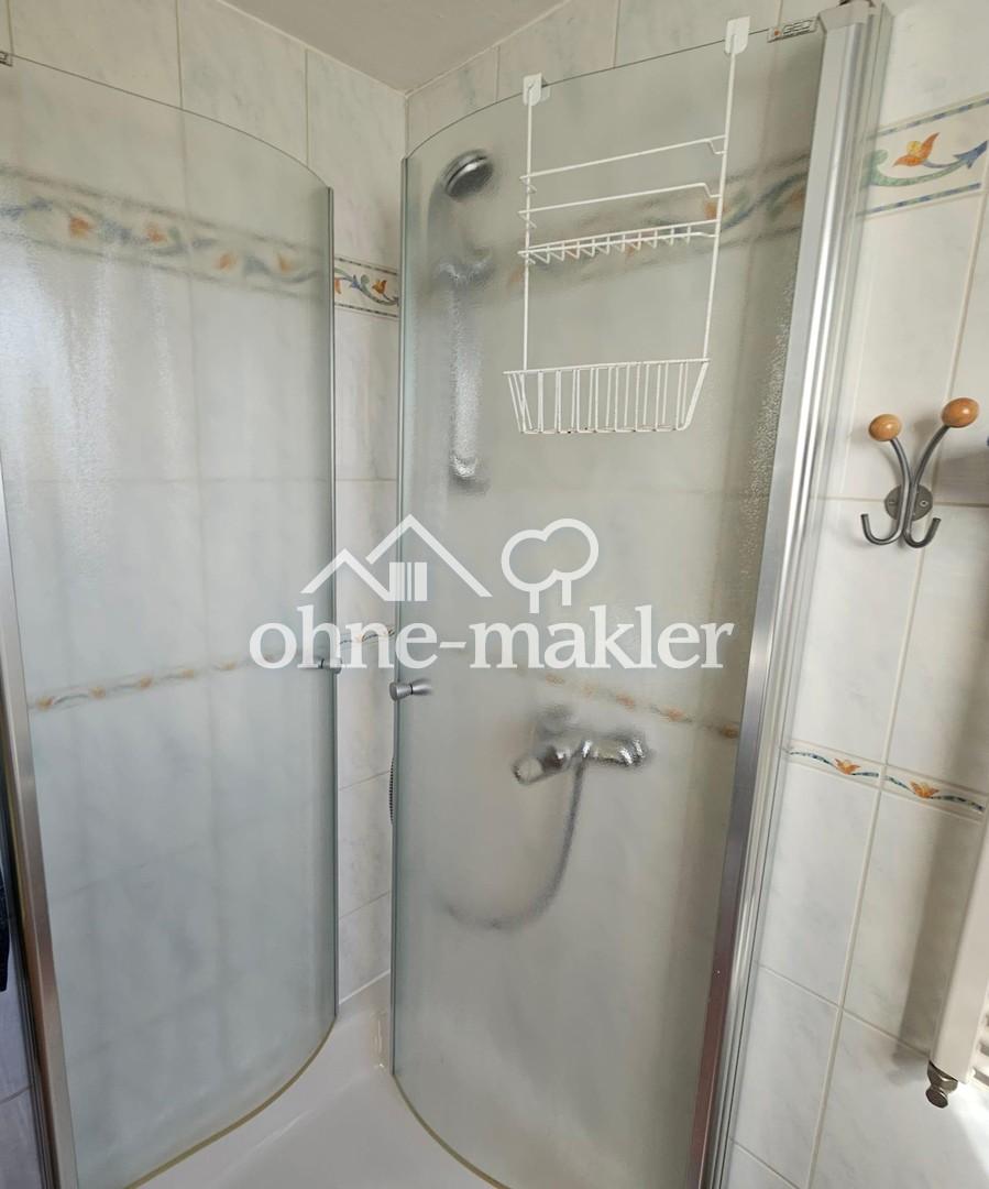 Dusche 1.OG