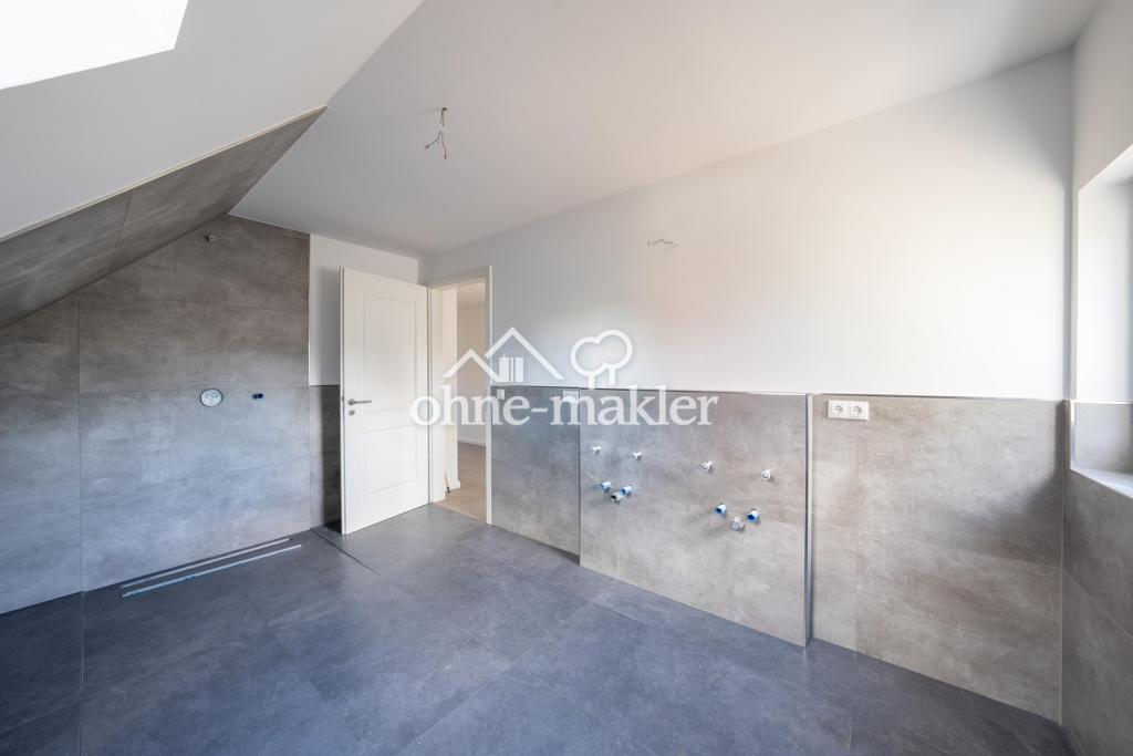 Badezimmer 2 DG