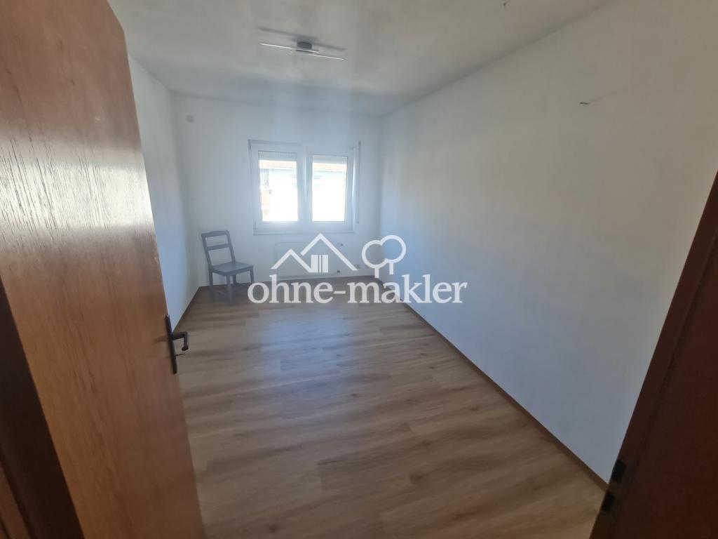 Helle 4-Zimmer-Wohnung mit Balkon & Einbauküche in Stutensee - Foto 5
