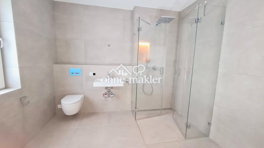 Masterbad mit 120 cm Dusche