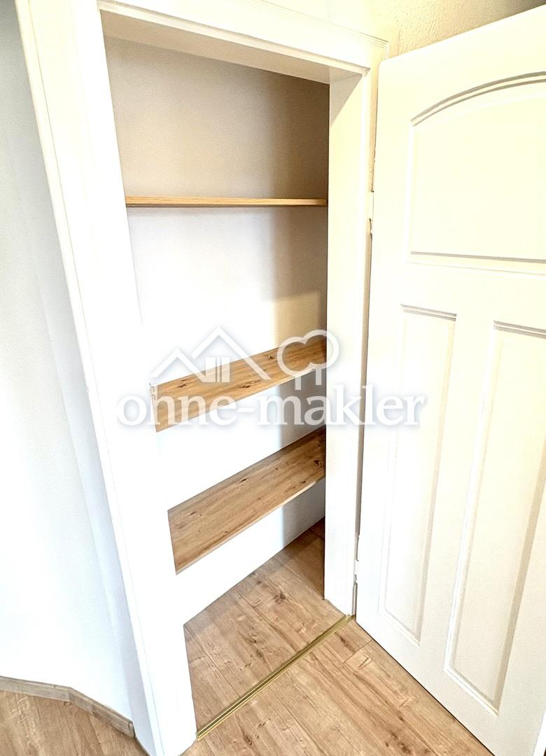 Flurschrank