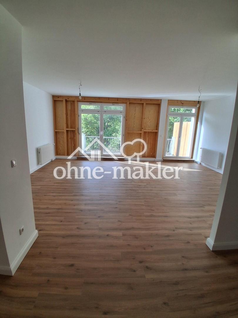 Schöne neu errichtete 3 bis 4 Zimmer-Dachgeschosswohnung mit geh. Innenausstattung und Dachterrasse - Photo 1
