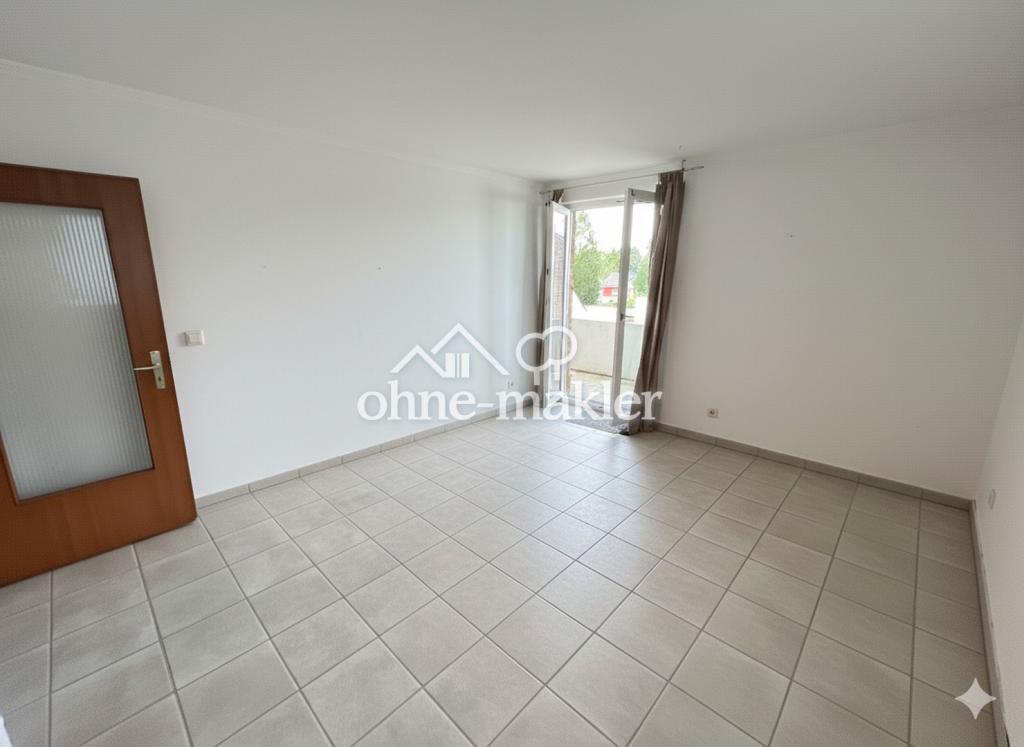 1. Zimmer mit Balkonzugang