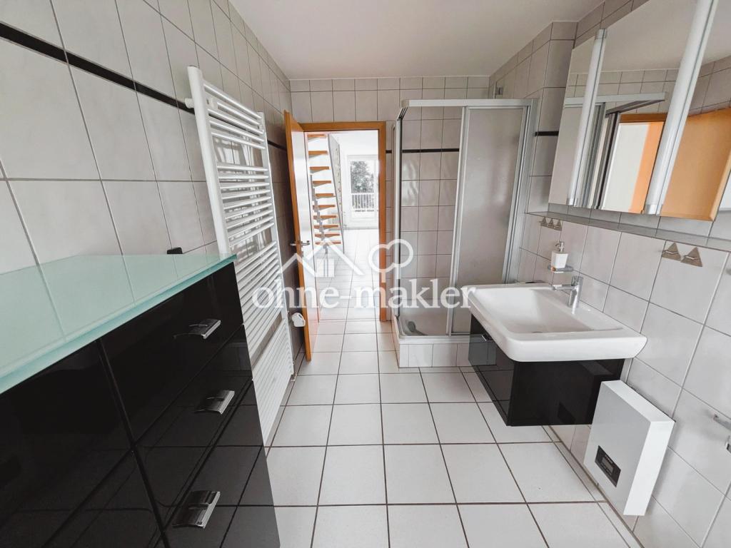 Badezimmer Ansicht 1