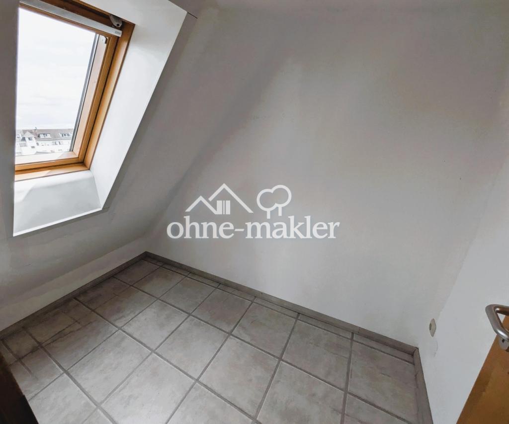 Kammer/Ankleidezimmer Studio