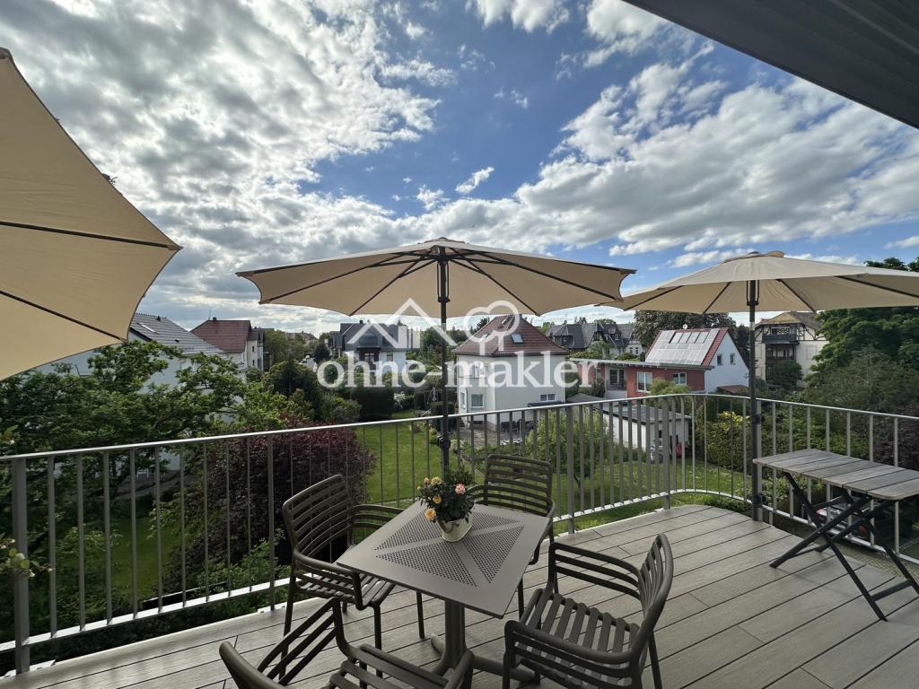 Balkon und Ausblick