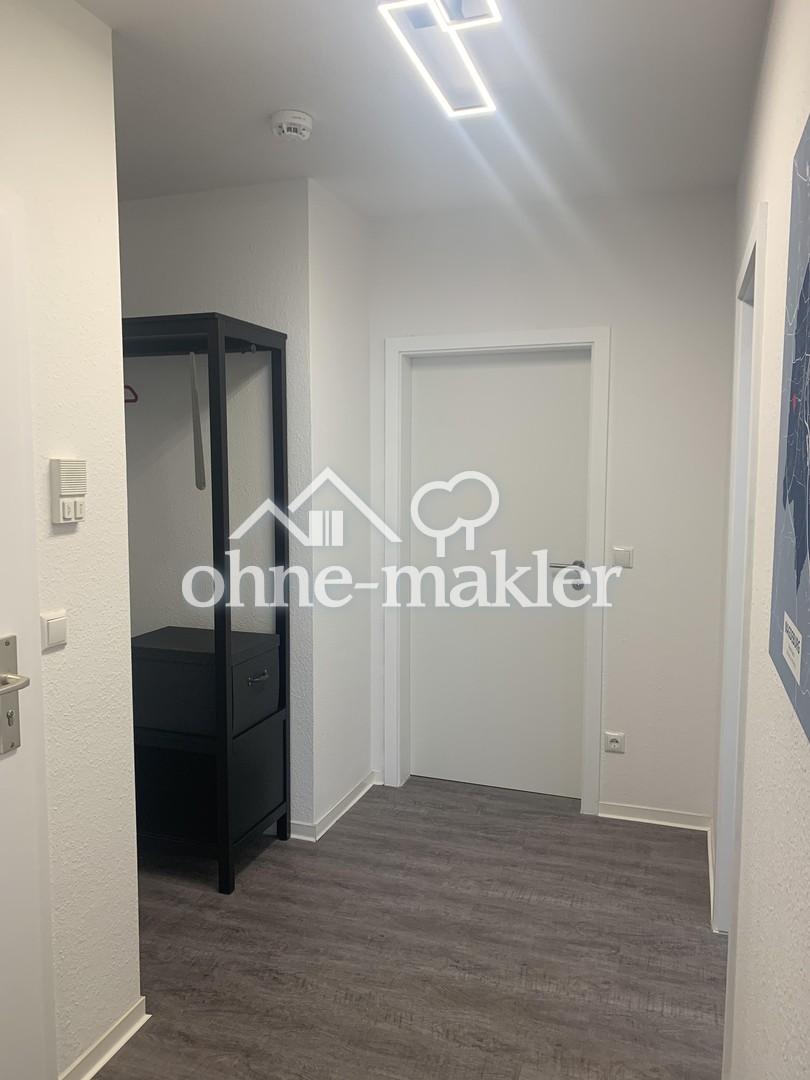 Flur Richtung Wohnzimmer