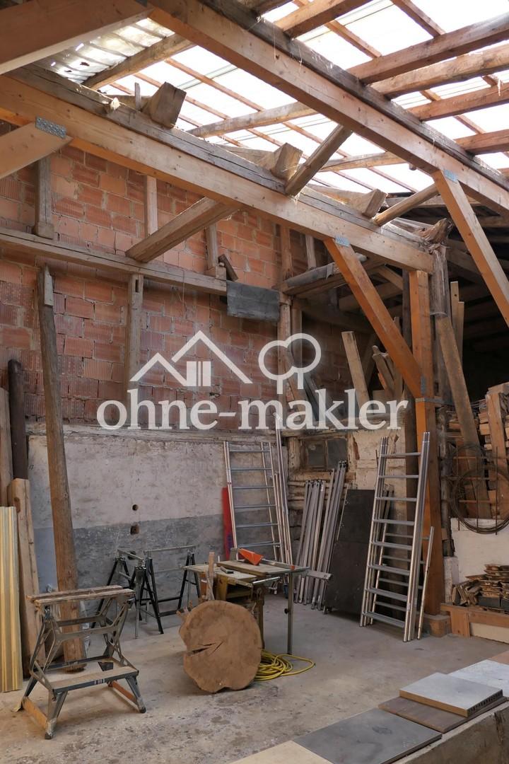 Teil der Scheune m. Tageslicht