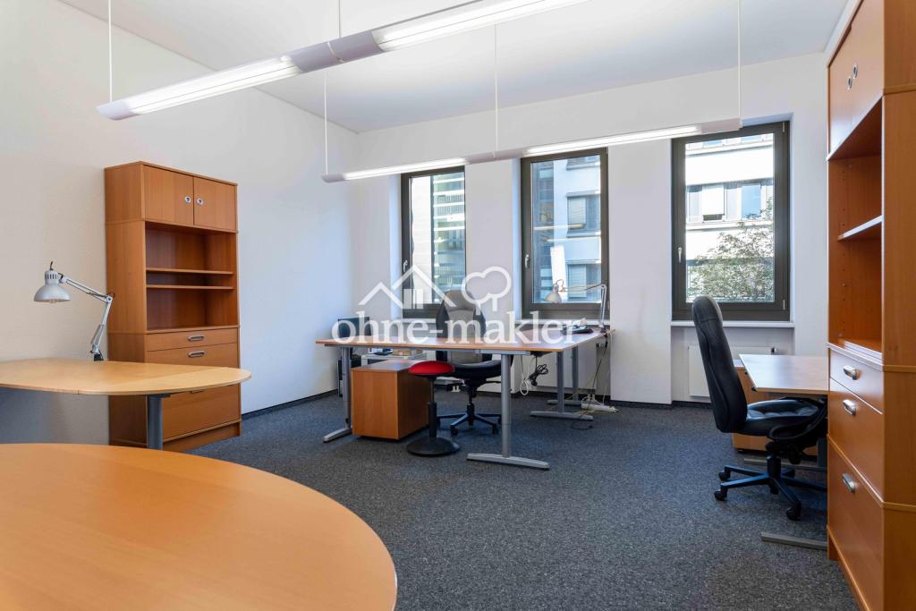 Büro 1