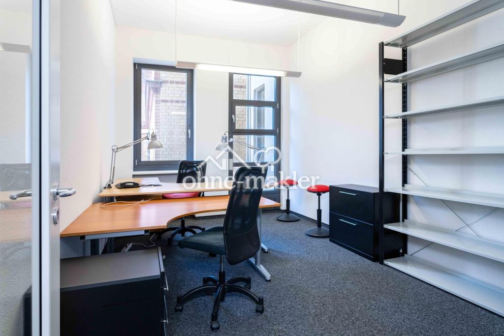 Büro 4