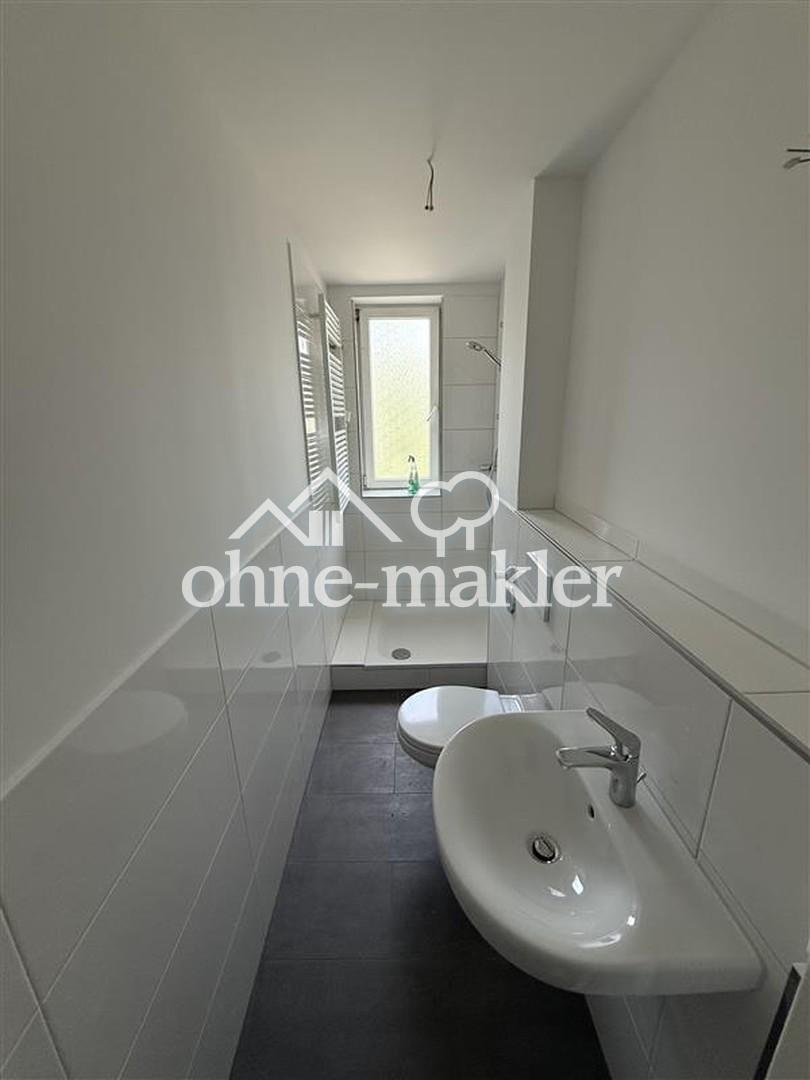 Komplett sanierte 1-Zimmerwohnung mit Balkon gegenüber des Wröhmännerparks - Photo 4