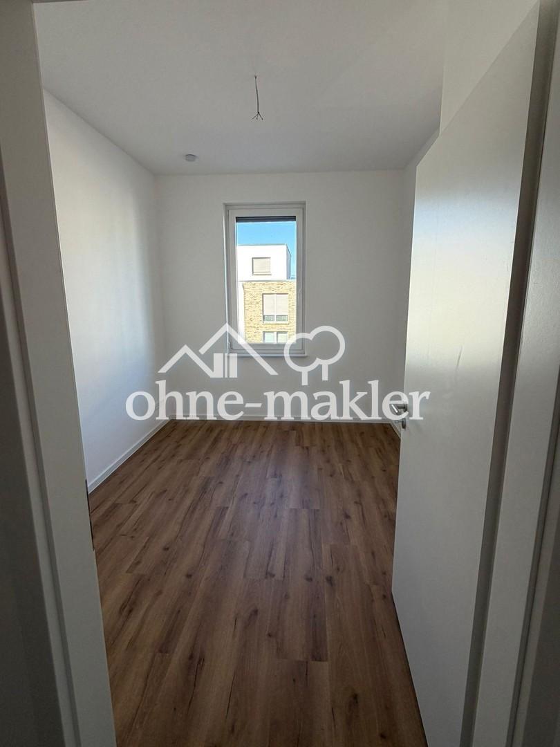 LETZTE Wohnung ERSTBEZUG! 4-Zimmer-Neubau mit Balkon- KfW-40 QNG, Fußbodenheizung & Top - Grundriss - Photo 1