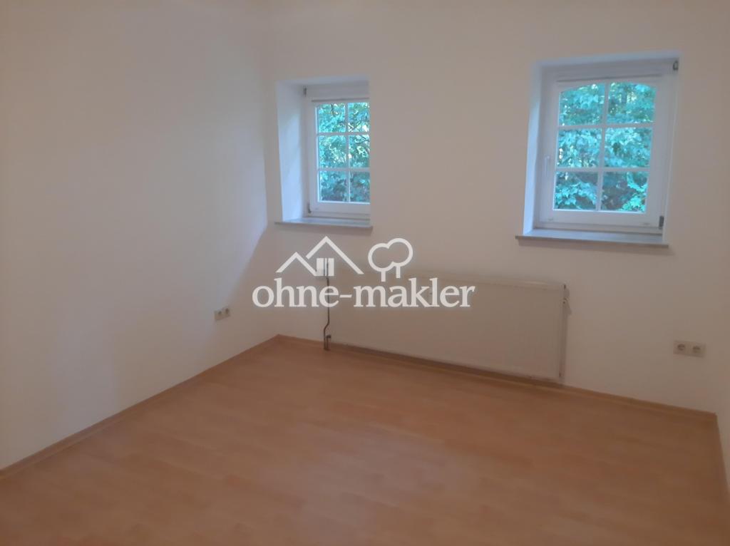Schlaf-/Bürozimmer 3