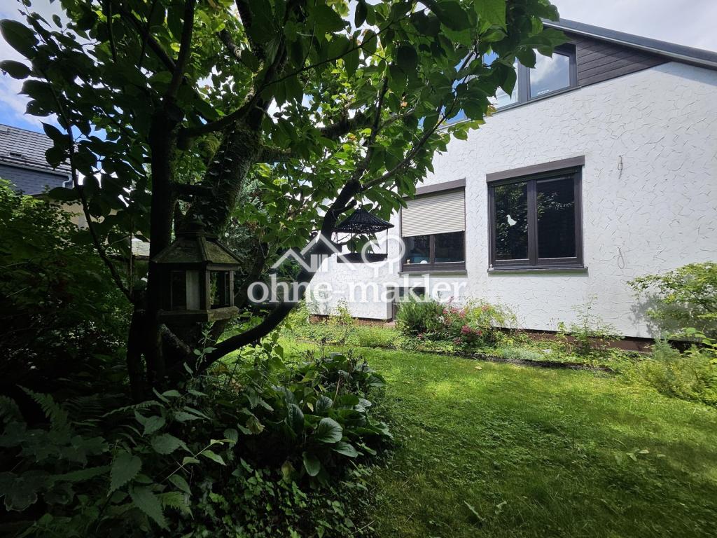 Haus Gartenansicht
