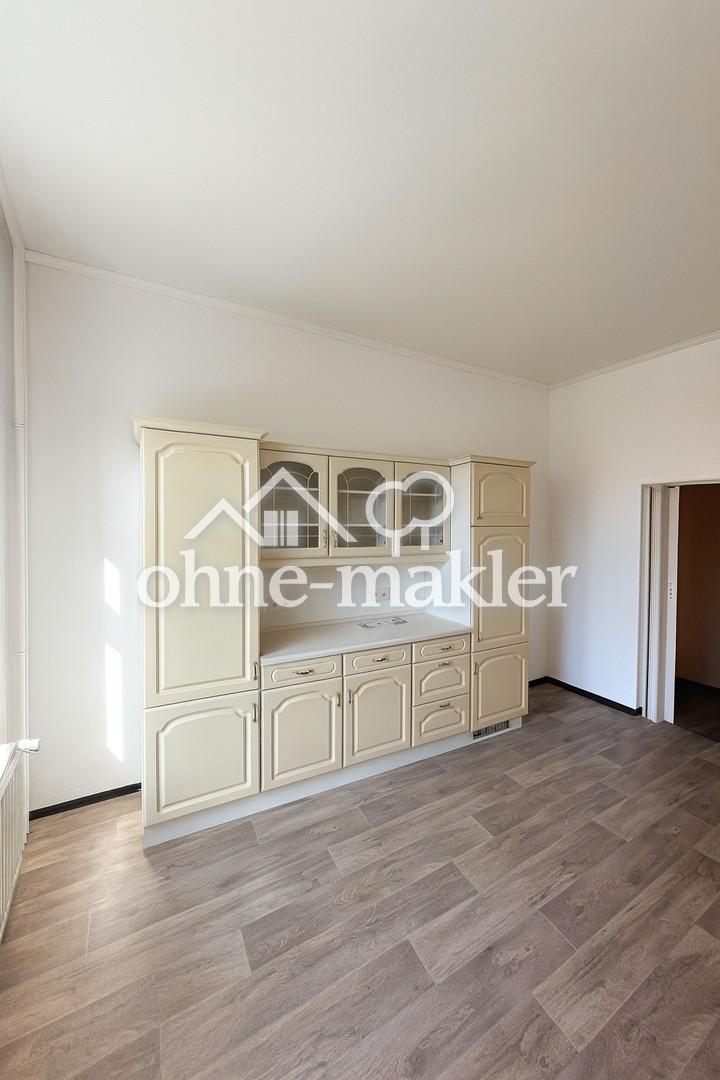Helle und zentrale 2-Zimmer-Wohnung inkl. Küche - Photo 3