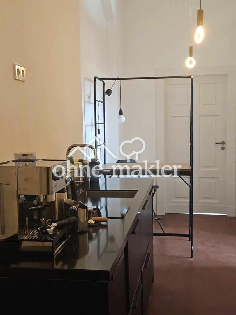 Küchenzeile und Flur