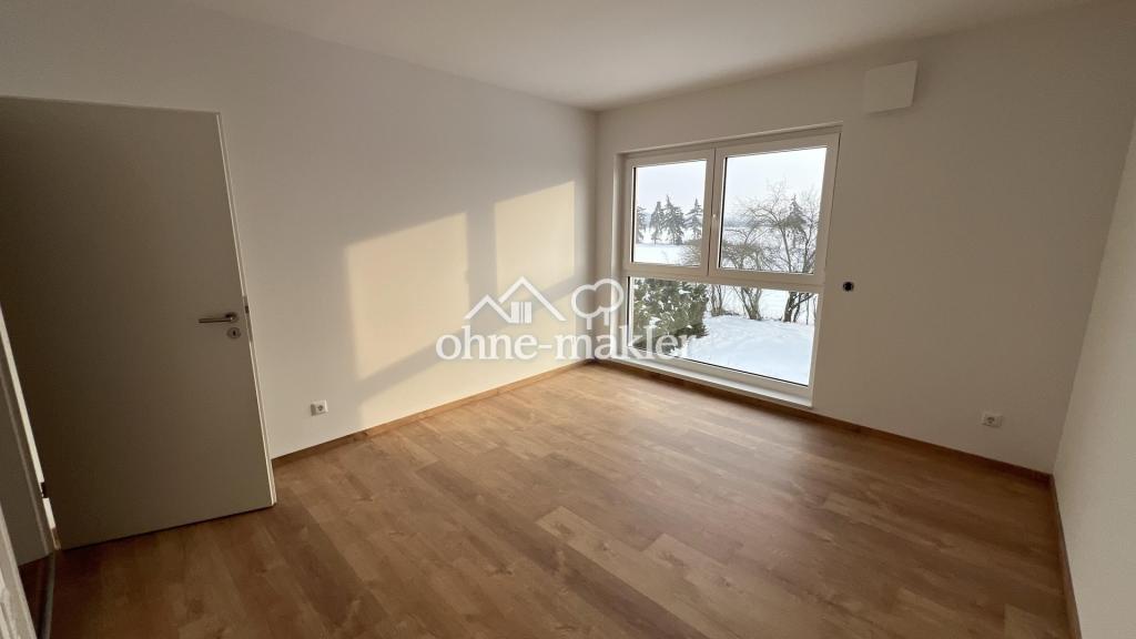 Ruhe mit Blick über Felder: Exklusives wohngesundes Plusenergie-Doppelhaus, S-Bahn fußläufig - Photo 2