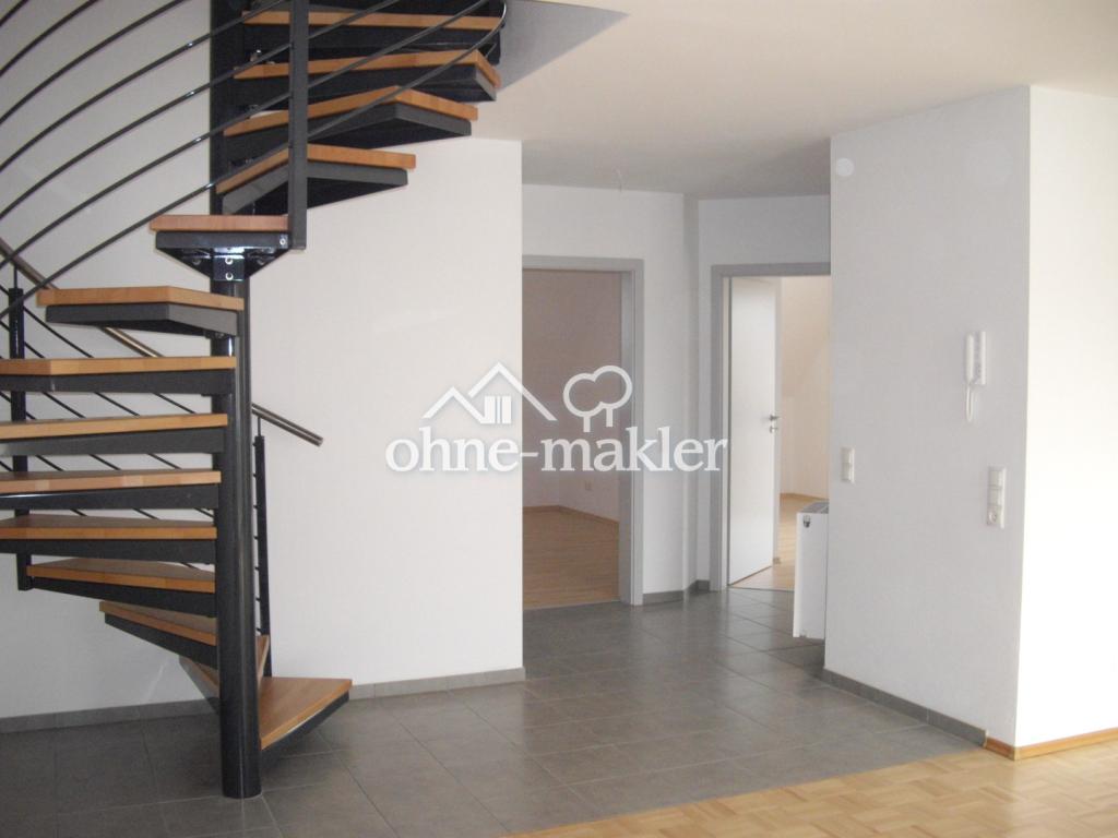 Diele/Wendeltreppe zum Studio