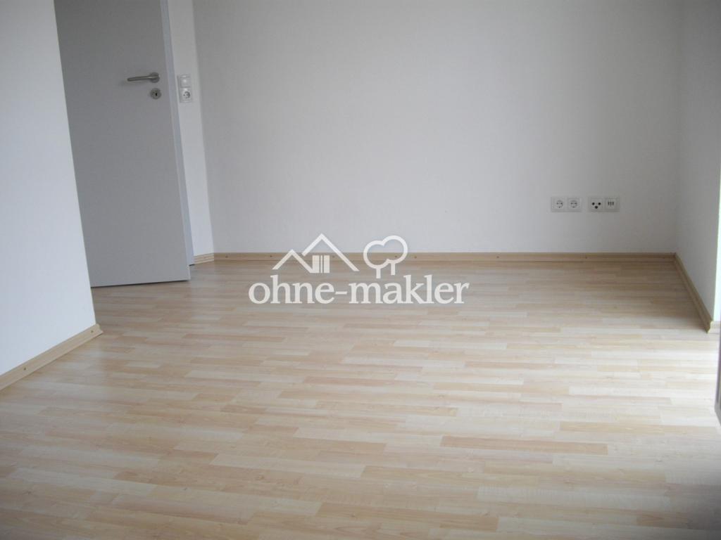 Neuwertige Exclusive/Moderne/Helle Maisonettwohnung 4 Zimmer im Neubaugebiet Sennfeld/Rempertshag - Photo 1
