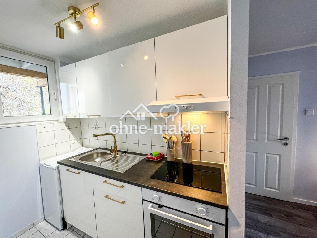 Voll möbliertes 2 1/2 Zimmer Apartment mit Balkon und High-Speed-Internet - Photo 2