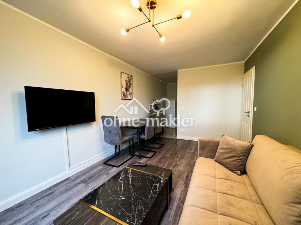 Voll möbliertes 2 1/2 Zimmer Apartment mit Balkon und High-Speed-Internet - Foto 1
