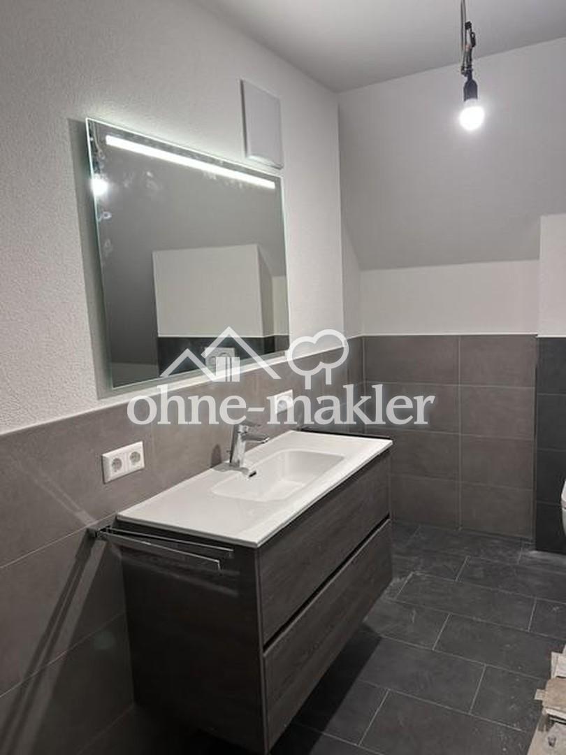 Geschmackvolle 4-Zimmer-Maisonette-Wohnung mit Balkon (KfW 55 Haus) ab 15.11.2026 - Foto 4