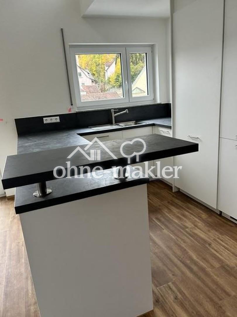 Geschmackvolle 4-Zimmer-Maisonette-Wohnung mit Balkon (KfW 55 Haus) ab 15.11.2026 - Foto 1